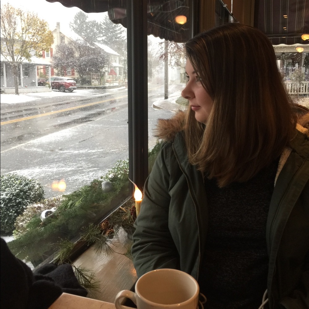 Meet your Posher, Jenna!